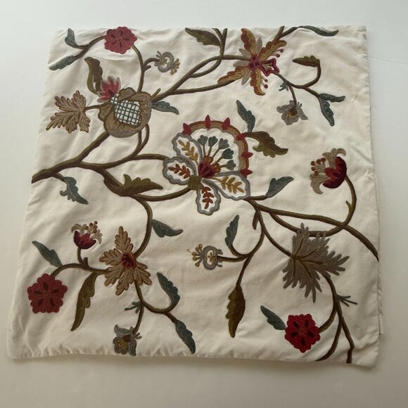 Pottery Barn Embroidered Floral Pillow Covers 23.5" x 23.5" Cotton Linen Beige - Picture 7 of 9